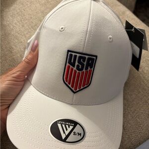 Levelwear White USA Logo Baseball Cap NWT